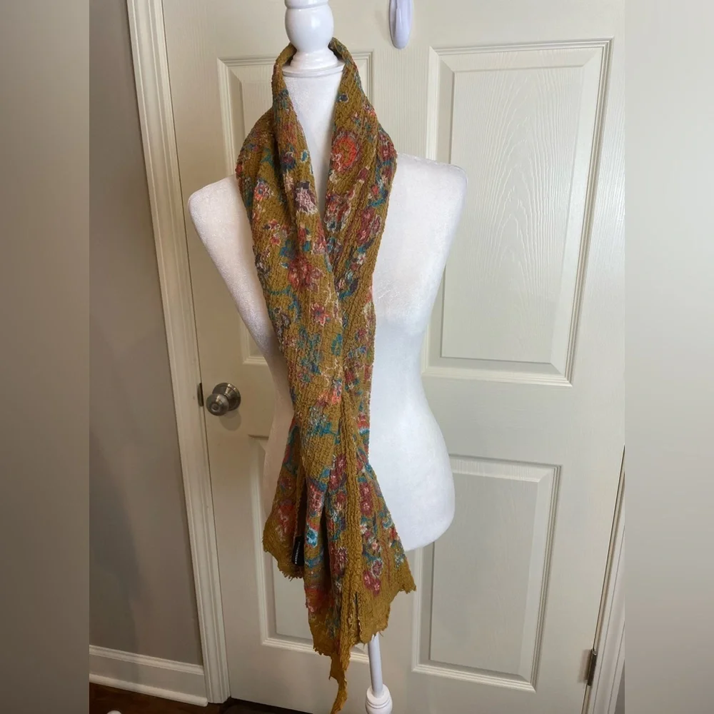 Anthropologie wool blend antique asian look Floral Patterned Scarf - Picture 4 of 10